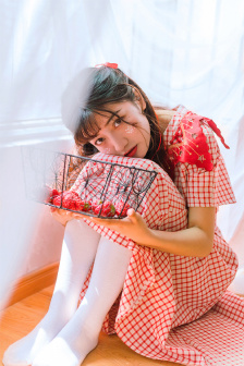 桃桃多肉任落佳